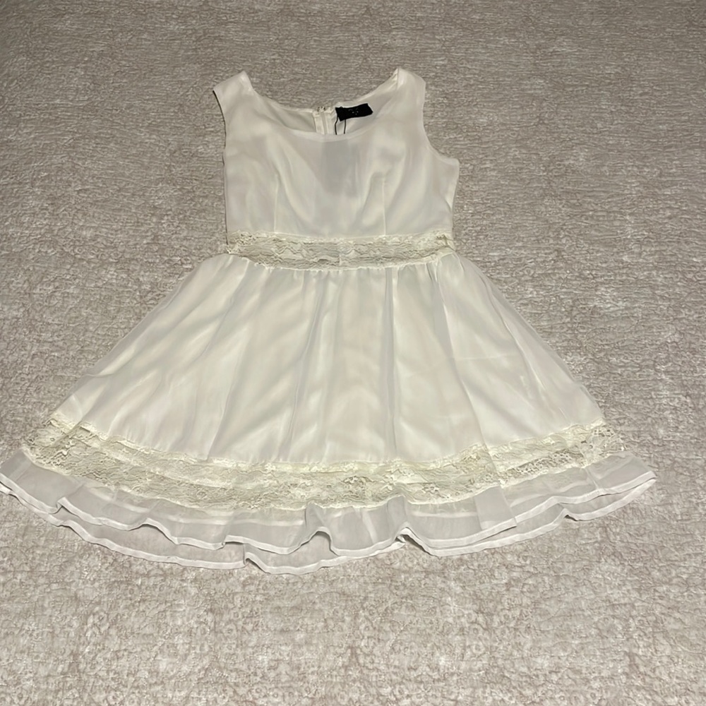 White midi dress (Us 8/ UK 12)
